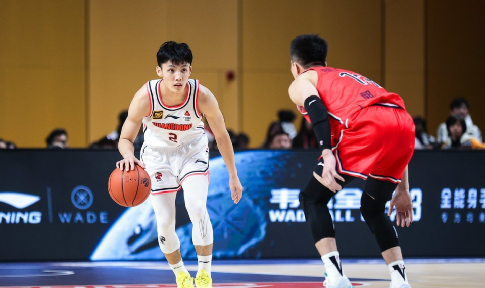  赛地聚焦——全明星赛今夜热度飙升，广东宏远止住颓势，悬念犹存，医务组通报恢复-开云